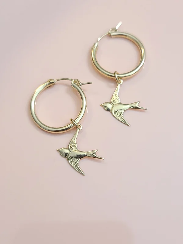 Sleek cuff earrings-Pajaros de Amor Hoop Earrings