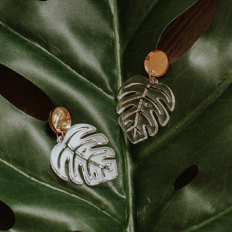 Bowed loop earrings-Monstera Leaf Dangle Earrings - Clear and Gold