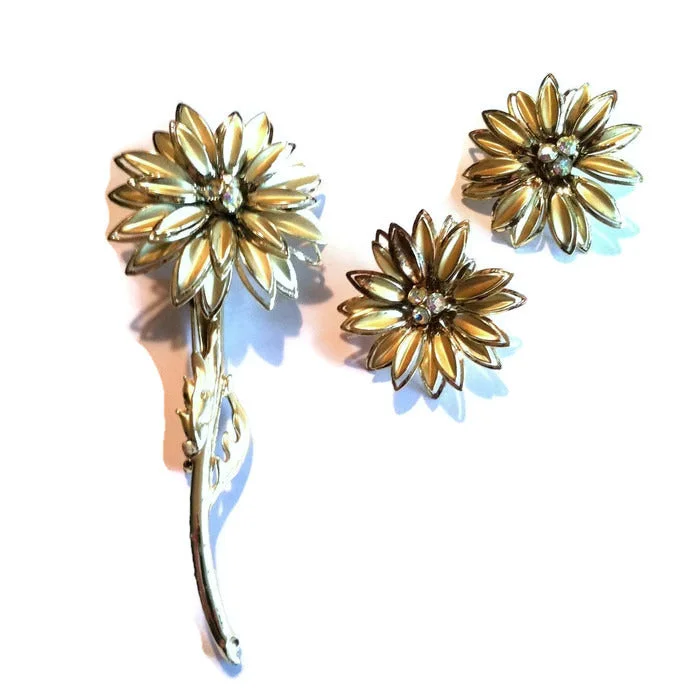 Jasper inlay brooches-Bold Gold Flower Statement Brooch and Earrings w/ Rhinestones Demi Set circa 1960s