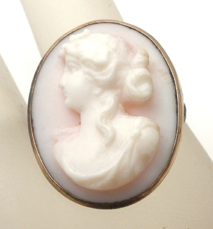 Floating gem brooches-Victorian Left Facing Angel Skin Coral Cameo Brooch