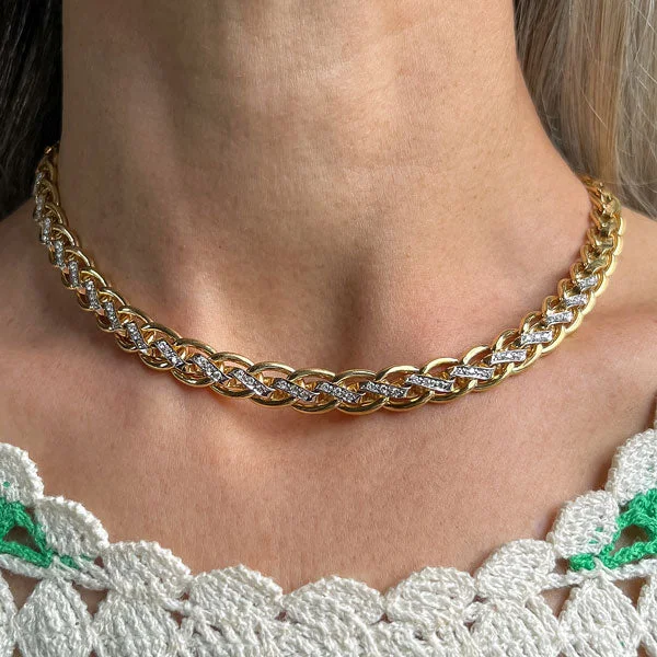 Flush clasp necklaces-Vintage Woven Link Diamond Necklace