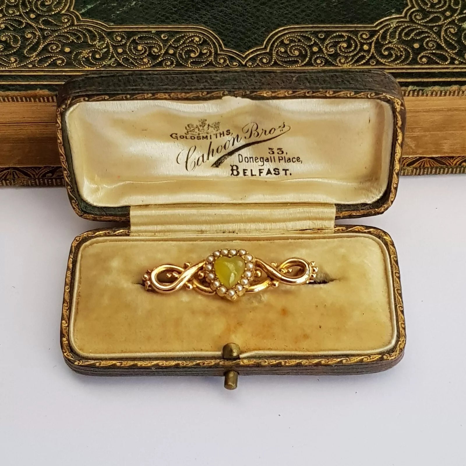 Sleek pin brooches-9k Gold Seed Pearl Connemara Love Heart Brooch In Original Jewellers Box Belfast circa 1880