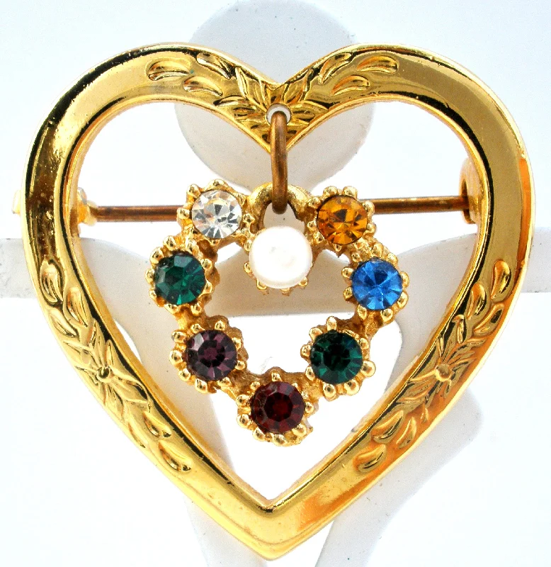 High-gloss brooches-Heart Shaped Brooch With Rhinestones