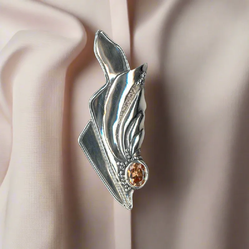 Ridged gold brooches-Greek Traditional Brooch in sterling silver with zircon (K-16)