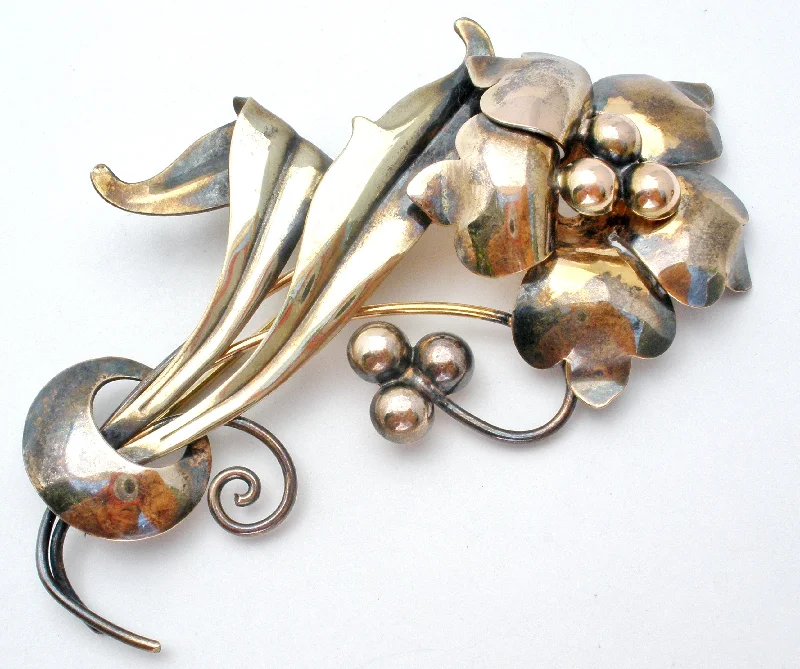 Woven bead brooches-12k GF on Sterling Silver Flower Brooch Pin Vintage