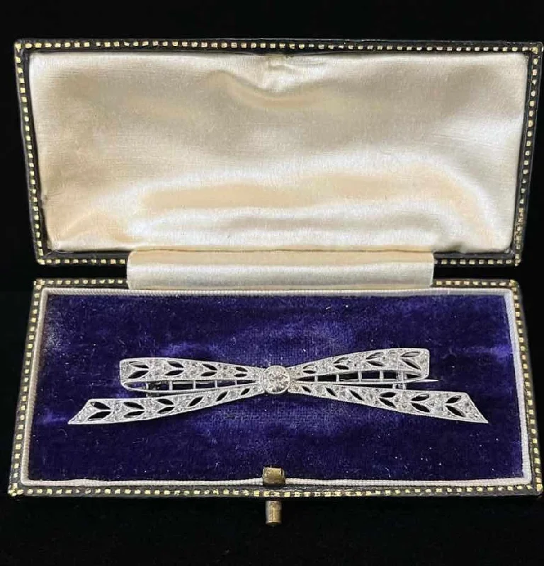 Thick enamel brooches-French La Belle Époque Diamond Bow Brooch