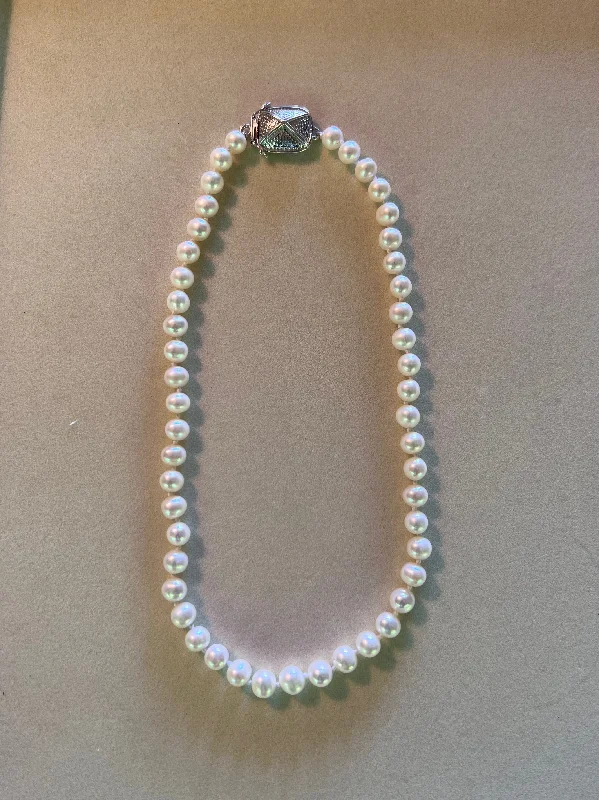 Indian style necklaces-Necklace - Pearl  (31BS)